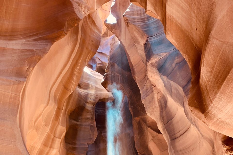 下羚羊谷 Navajo 向导光束 Tour 参考图 1
