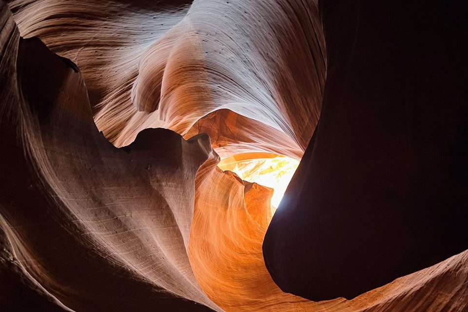 下羚羊谷(Lower Antelope Canyon) 参考图 1