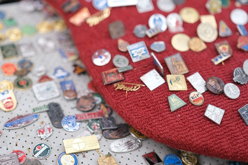 Disney Pin Trading 徽章 参考图 1